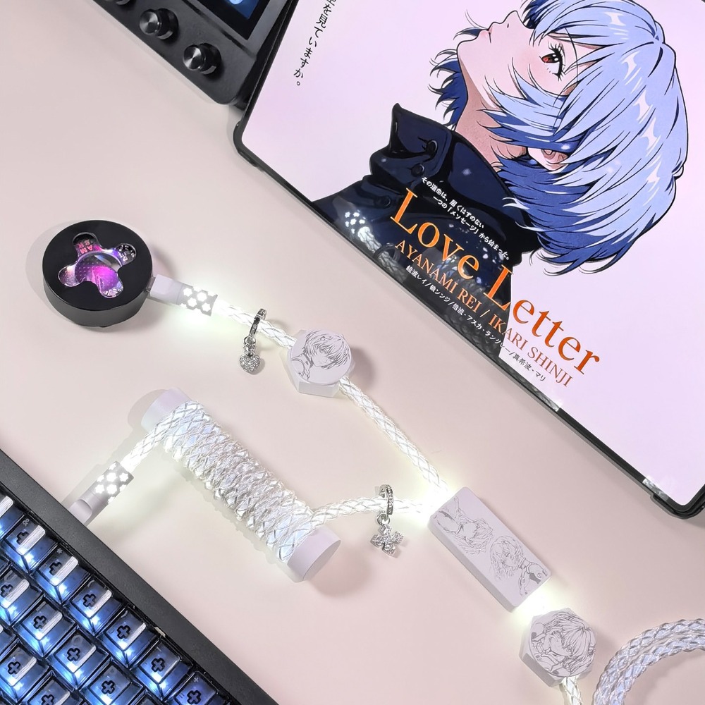 UNKNOWN ERROR D40 Cool White L - đánh giá và giá Gaming Keyboard Types